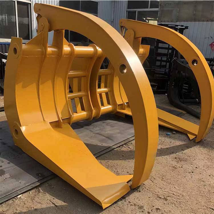 装载机属具加装抓草夹木器