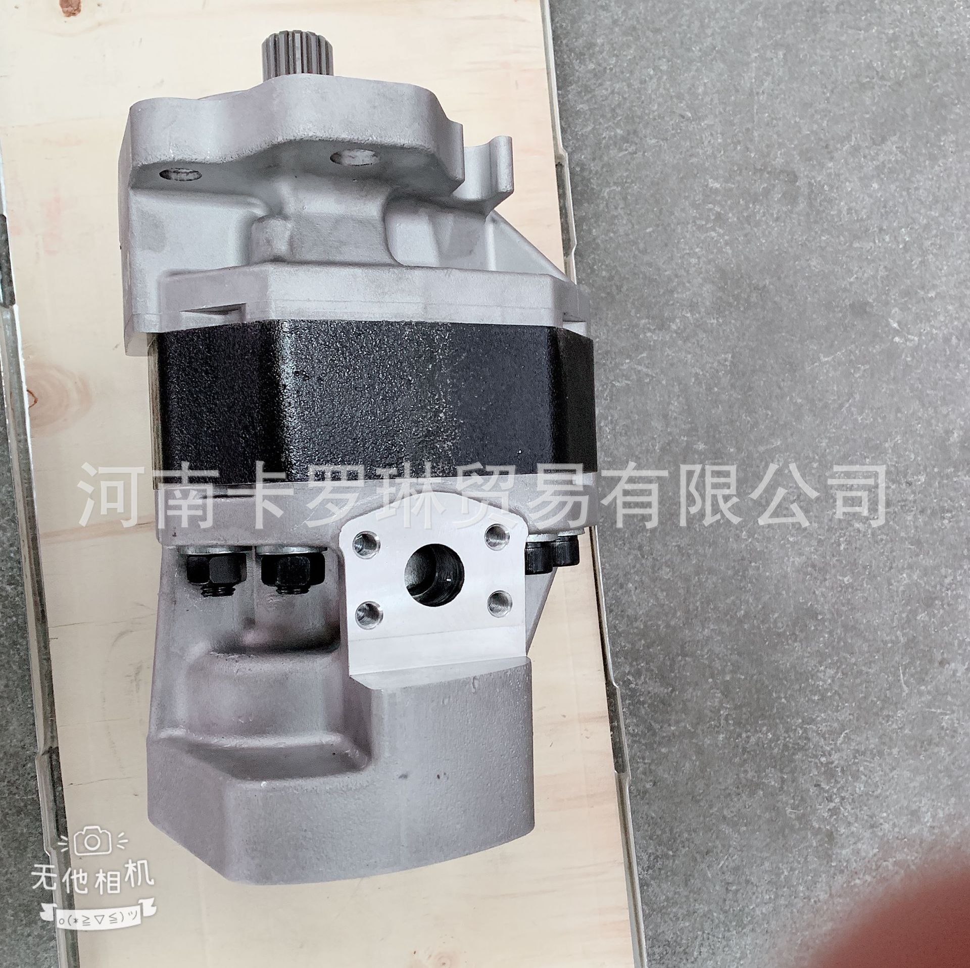 适用装载机WA380-6液压泵