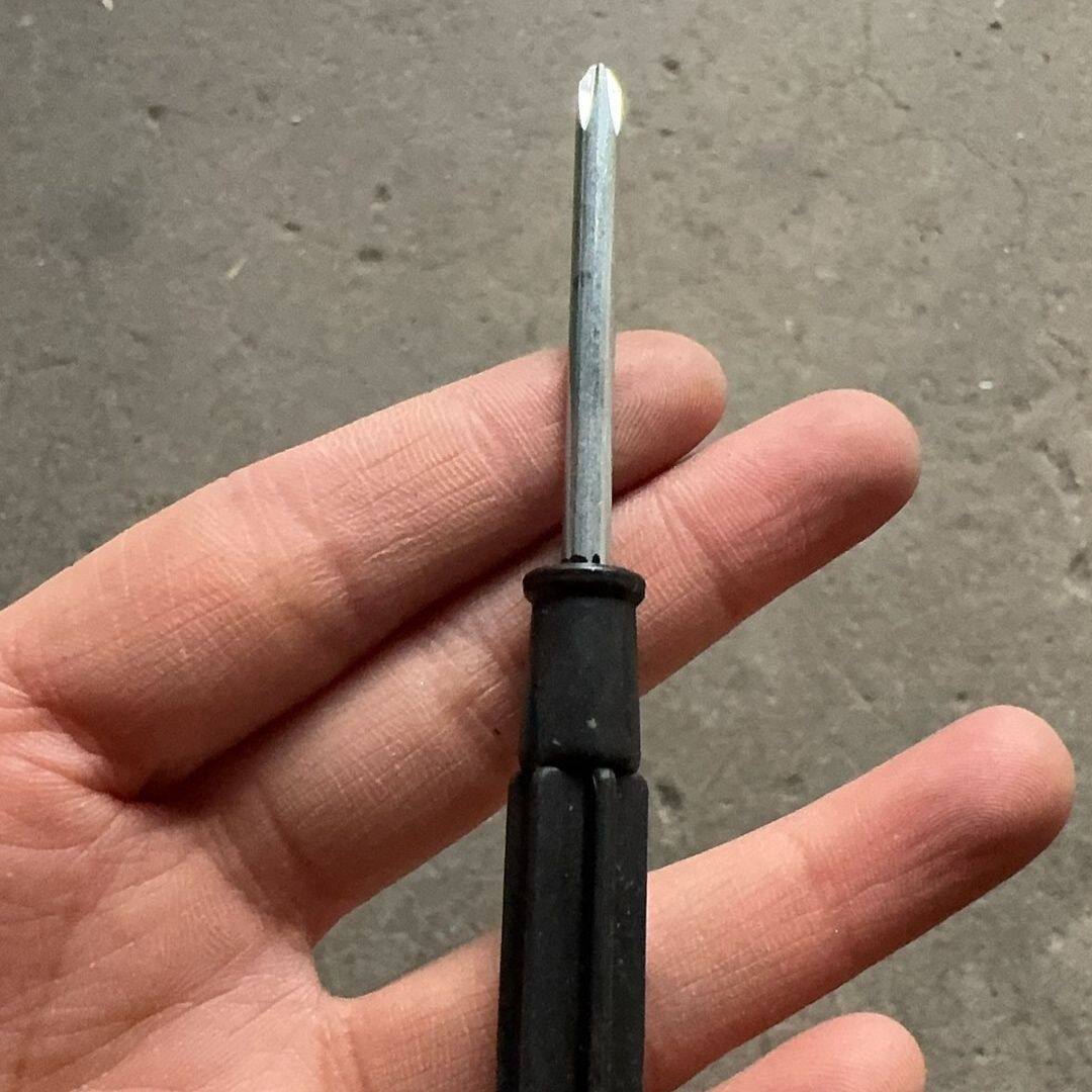 批发小款十字螺丝刀小型螺丝刀家具赠送螺丝批十字家具专用起子