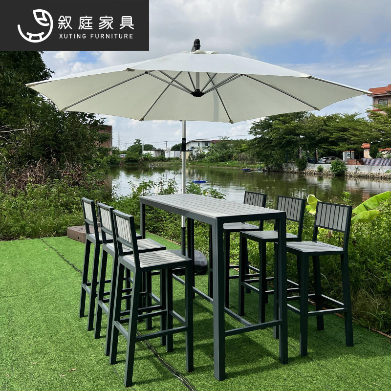 现代户外吧椅别墅阳台高脚凳酒店室外民宿露天休闲塑木吧台椅组合