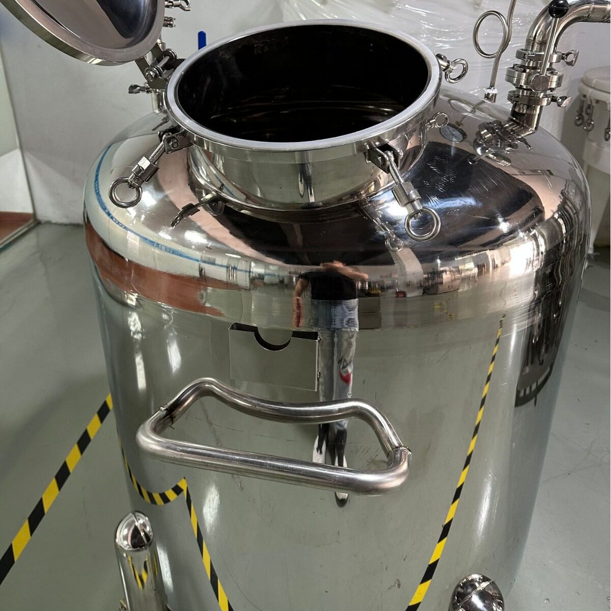 316L不锈钢水箱储罐密封储罐常压储罐恒温304储罐