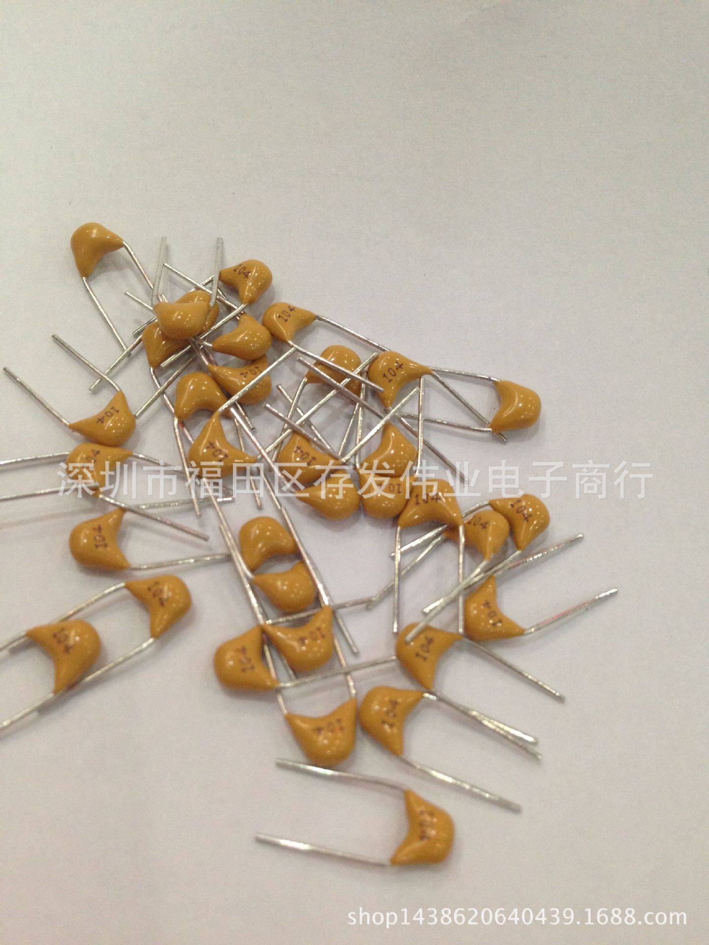 独石电容100V334M 0.33UF 330NF 脚距P5.08mm 20%误差