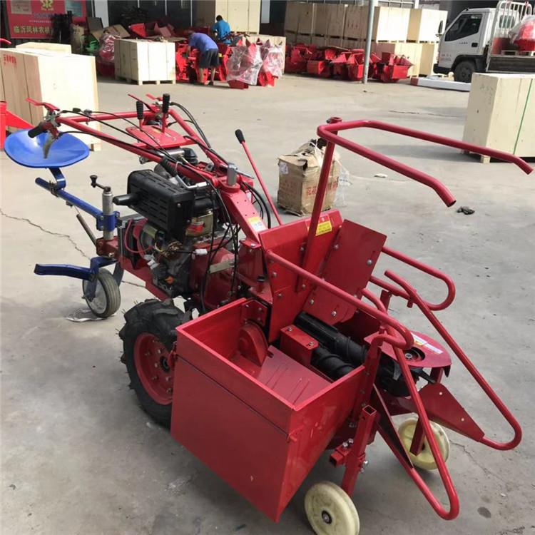 家用小型手扶拖拉机带JBN式玉米扒收获机扶棒子带手皮一体收获机