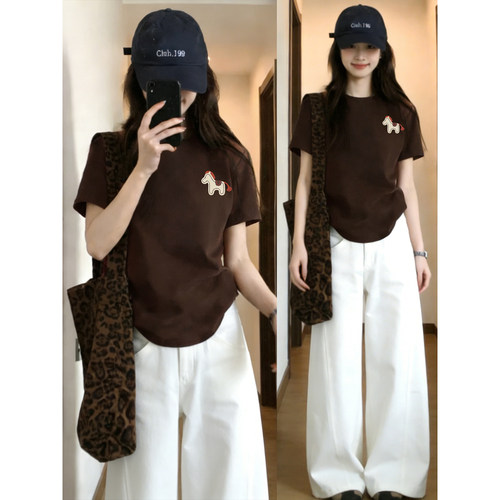 胖MM棕色正肩短袖t恤女2026春装新款大码遮肚子半袖圆领体恤上衣