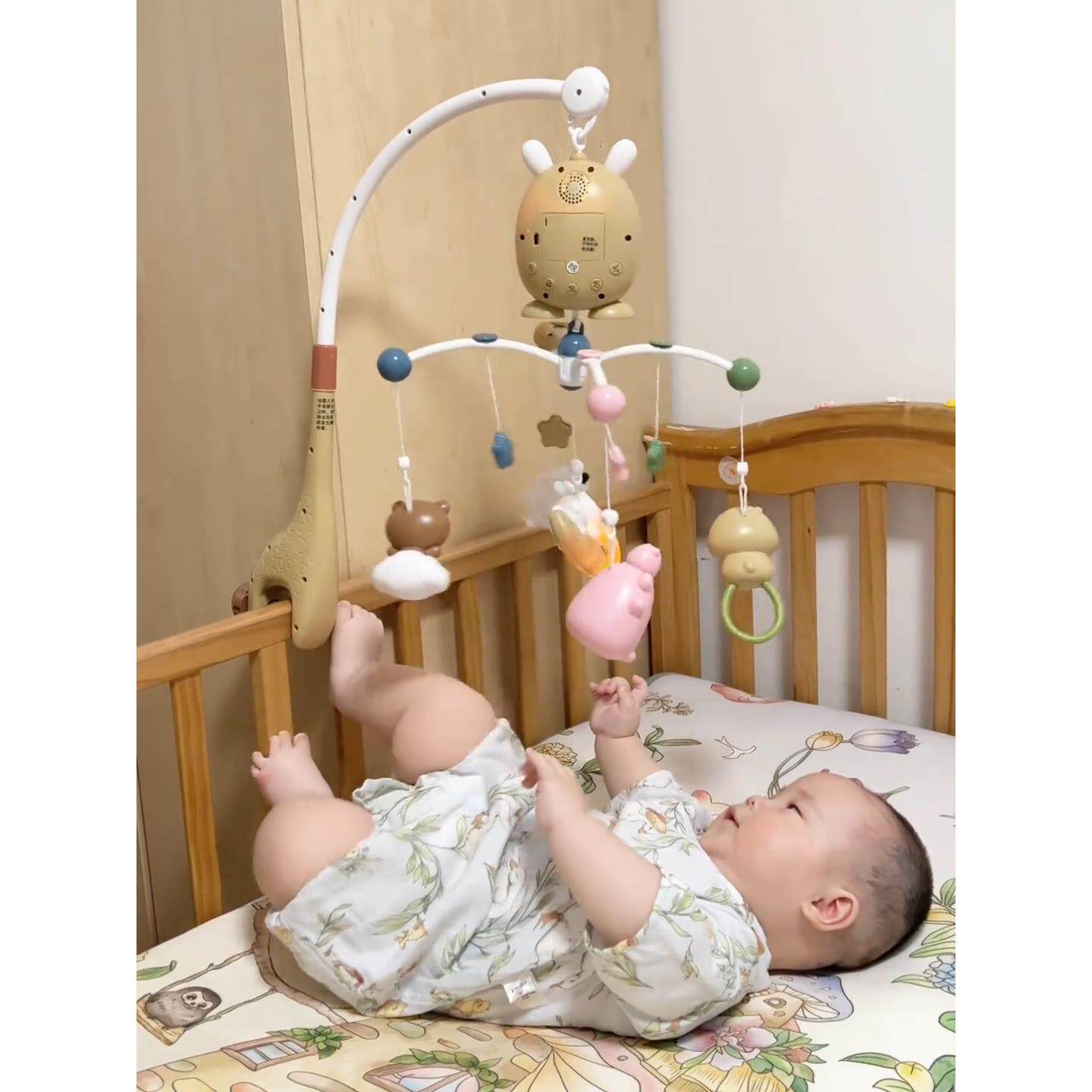 婴幼儿床头摇铃旋转音乐悬挂式宝宝床铃抬头益智早教安抚哄睡玩具