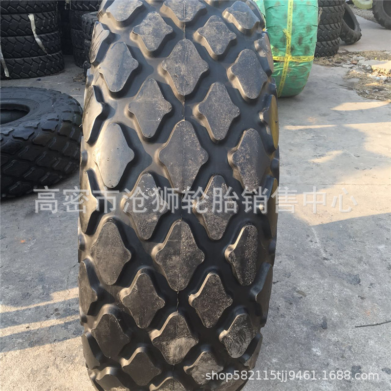 菠萝花纹工程轮胎20.5-25 23.1-26 18.00-24压路机轮胎1600-20
