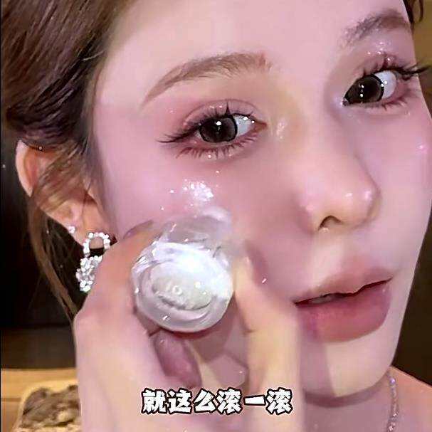 爆碎珠钻水肌！滚珠高光提亮液脸部IAW牛郎眼影光清光透细闪高光