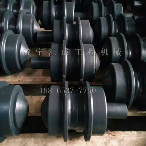 三一120挖掘机支重轮SY215205235-8挖掘机履带轮支撑轮地轮