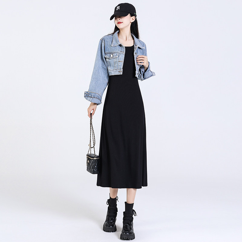 黑色背带连衣裙女2024年新款夏季薄款时尚休闲简约百搭纯色长裙