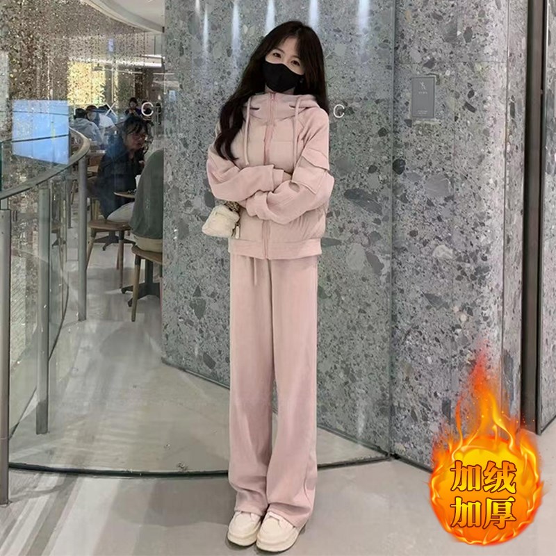 2024冬装新款设计感羽绒棉服卫衣外套搭配加绒裤子时尚休闲套装女图片