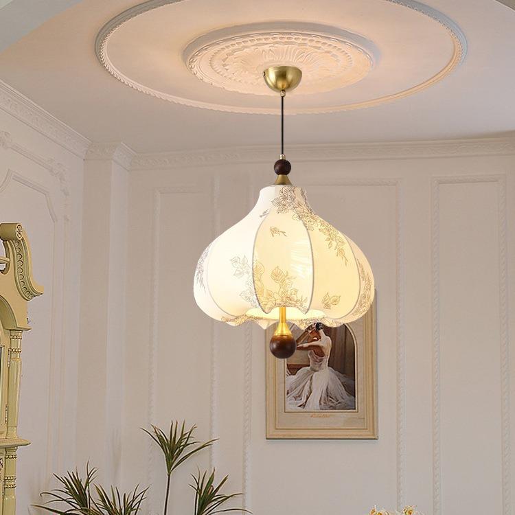 复古风法式卧室布艺吊灯花纹中古栗子吊灯南洋实木浪漫房间主灯具
