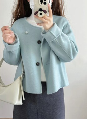 高级感温柔风蓝色短款呢子大衣女秋冬新款韩版小个子显瘦毛呢外套