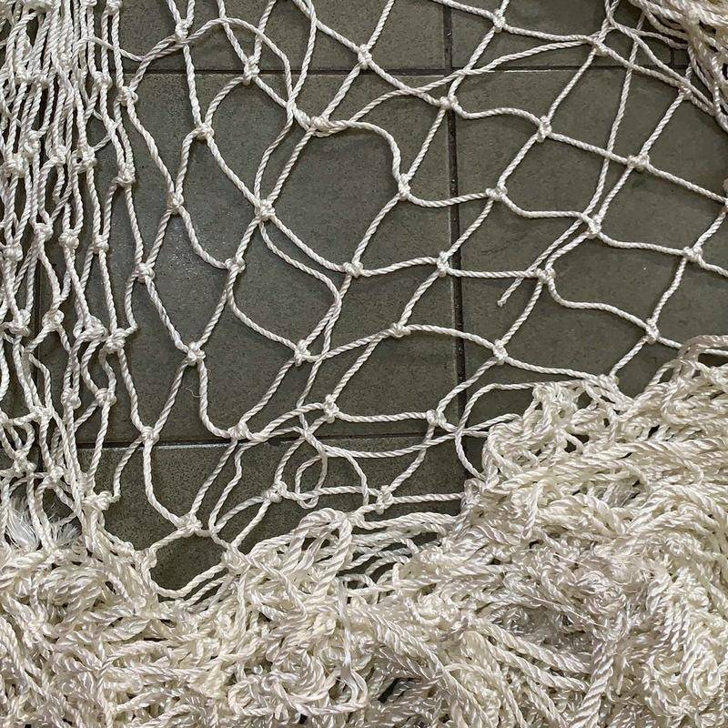 建中山澳门白色防护筑网钢结构1.8拦网阻燃外施工防墙坠网KYW热卖