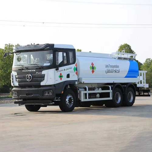 陕汽重卡 X3000 6×4  20 方大容量 340 马力 工地降尘环卫洒水车