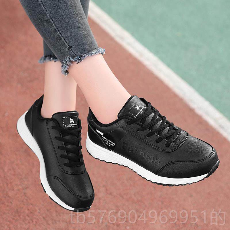 新款春秋季中老年步健步鞋中年女妈运动鞋皮面软底防滑休闲妈旅游