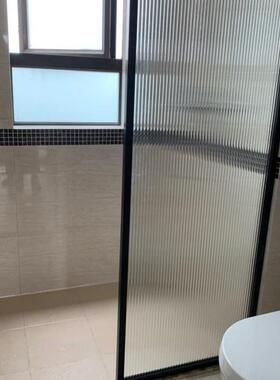 酒226店馆宾一字型干湿房分离室装修淋浴浴钢化玻璃隔断推拉移门