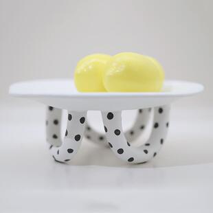 匠形现代风格陶瓷花器CEZ扭曲线家样居软板间装异形陶条瓷摆件