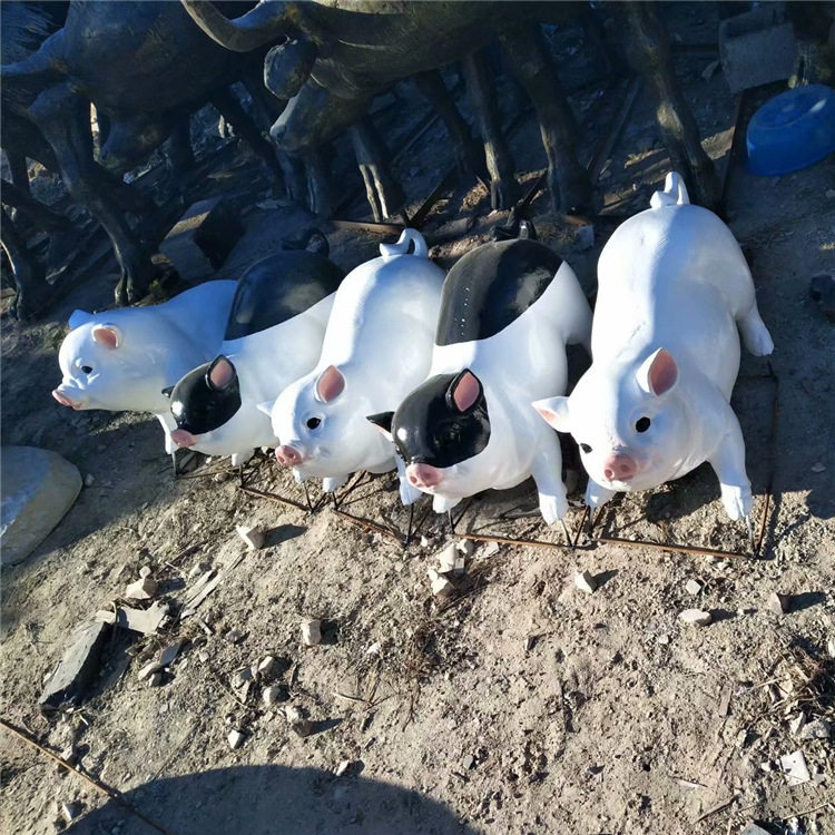 玻璃钢工艺品户外小猪摆件花园庭院别墅农场装饰雕塑