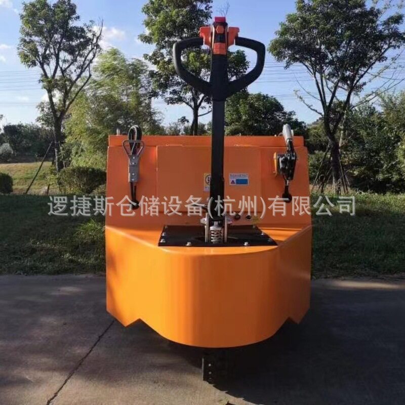 30吨重型步行式电动牵引车