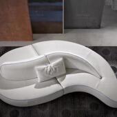 异等多形组合人电影院商务酒店字楼公司前DCQ台写候区鼻涕虫时尚