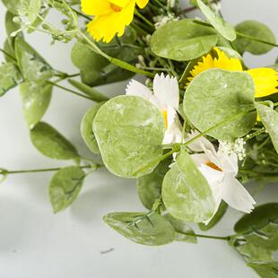 花仿真春季小雏菊花假环装饰菊春季小雏草花环挂布置件仿绿植藤花