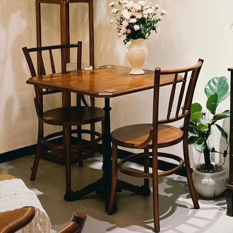 复古咖啡厅桌子餐厅成套座椅组合实木餐桌方桌西餐厅餐饮圆桌方桌