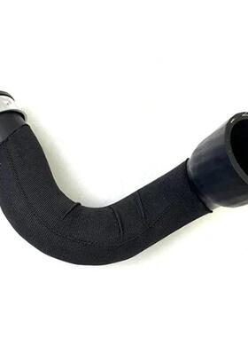 204580882适于驰C级20452808E级C180K/C200K/E200增压进气奔2管用