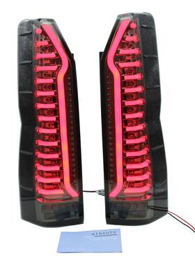 适用于20182020年丰田狮熏黑款尾灯-改专装刹MCT053AS车海灯车专