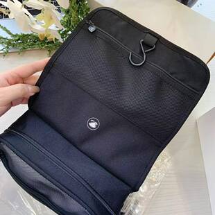 X柜满额赠礼挂式洗漱包二合一自带挂钩手拿美妆防水化妆收纳包