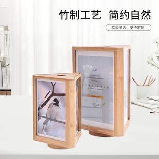 木质三角形旋转桌牌立式相片展示架餐厅菜单价格牌实木办公台卡牌