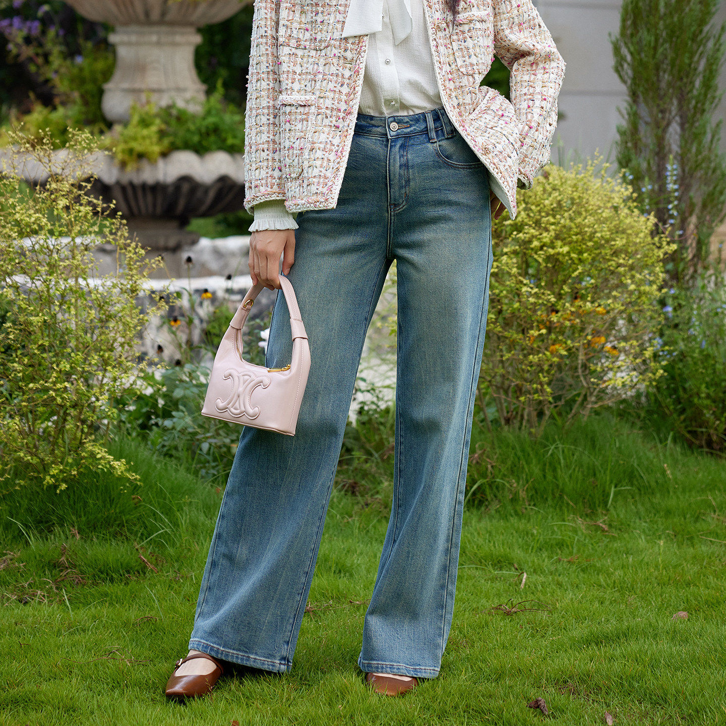 法柚复古水洗蓝色牛仔裤女2026春季新品时尚微喇叭拖地阔腿裤,女装/女士精品,牛仔裤,淘宝优惠券,粉丝福利购,淘宝优惠卷