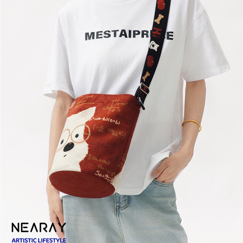 倪睿女士新款红色帆布包,可爱学术小狗水桶包,通勤肩包,斜挎包,礼