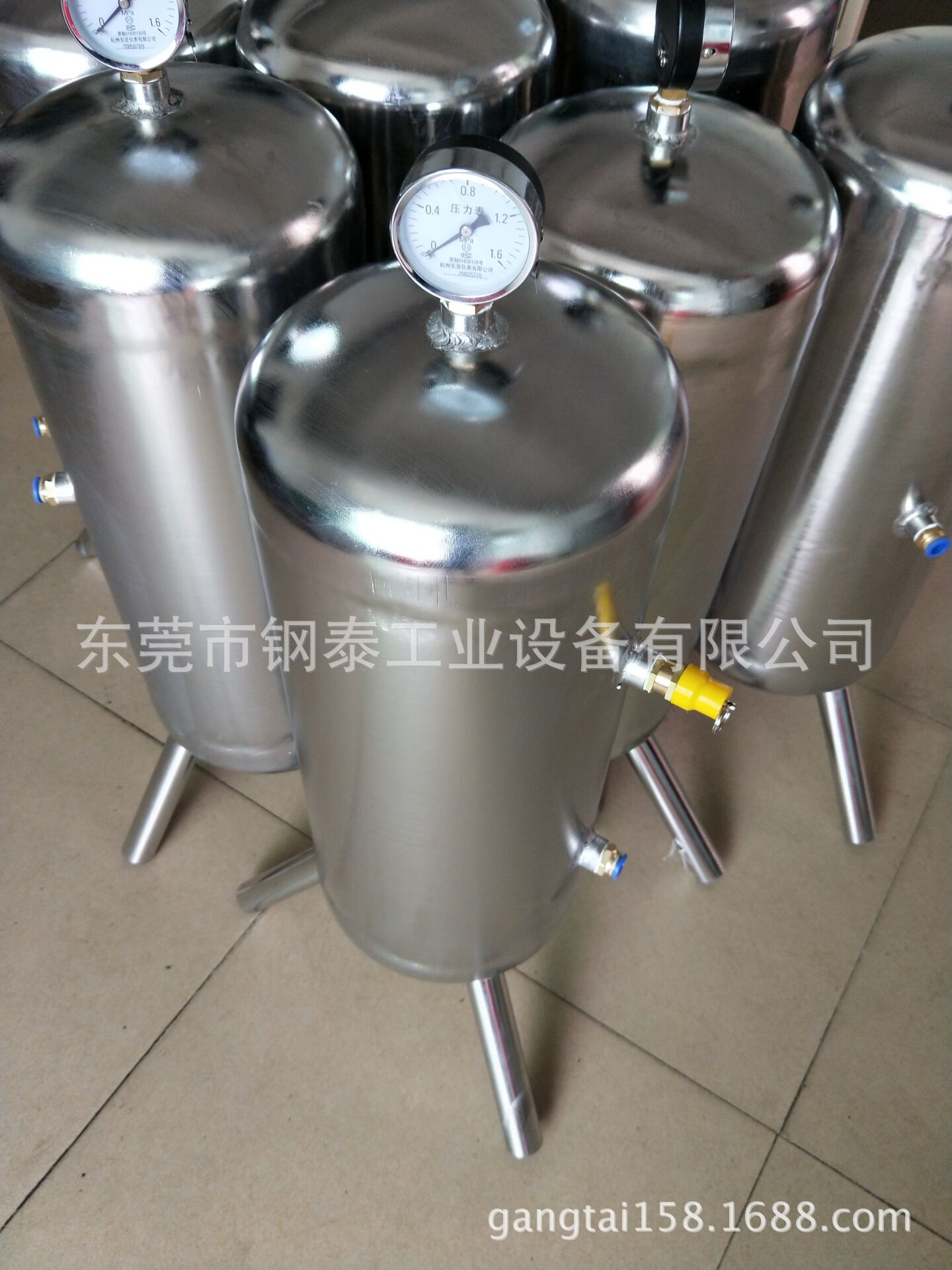 304不锈钢小型稳压储气罐