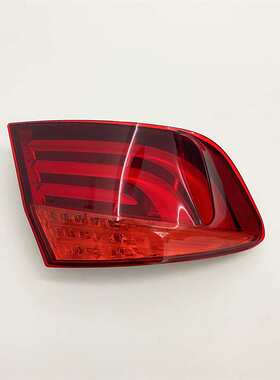 STZT 63217203229 适用于 2010-2017宝马F10/F11/F18 后尾灯L