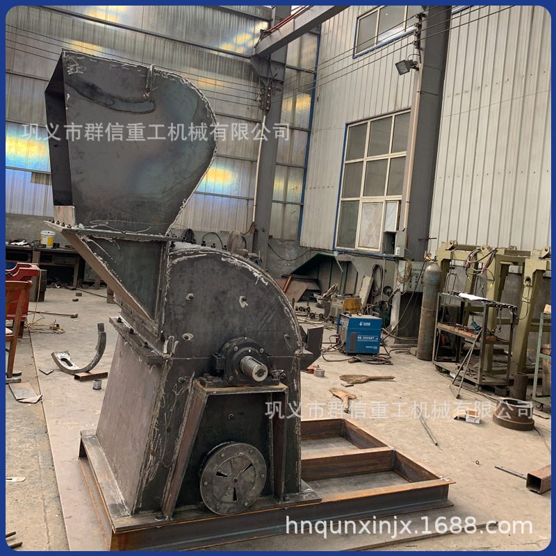 群信小型全自动玉米秸秆粉碎机
