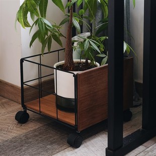 很随意。一宅可折叠多用途万向轮简约家用铁艺收纳筐衣物盆栽玩具