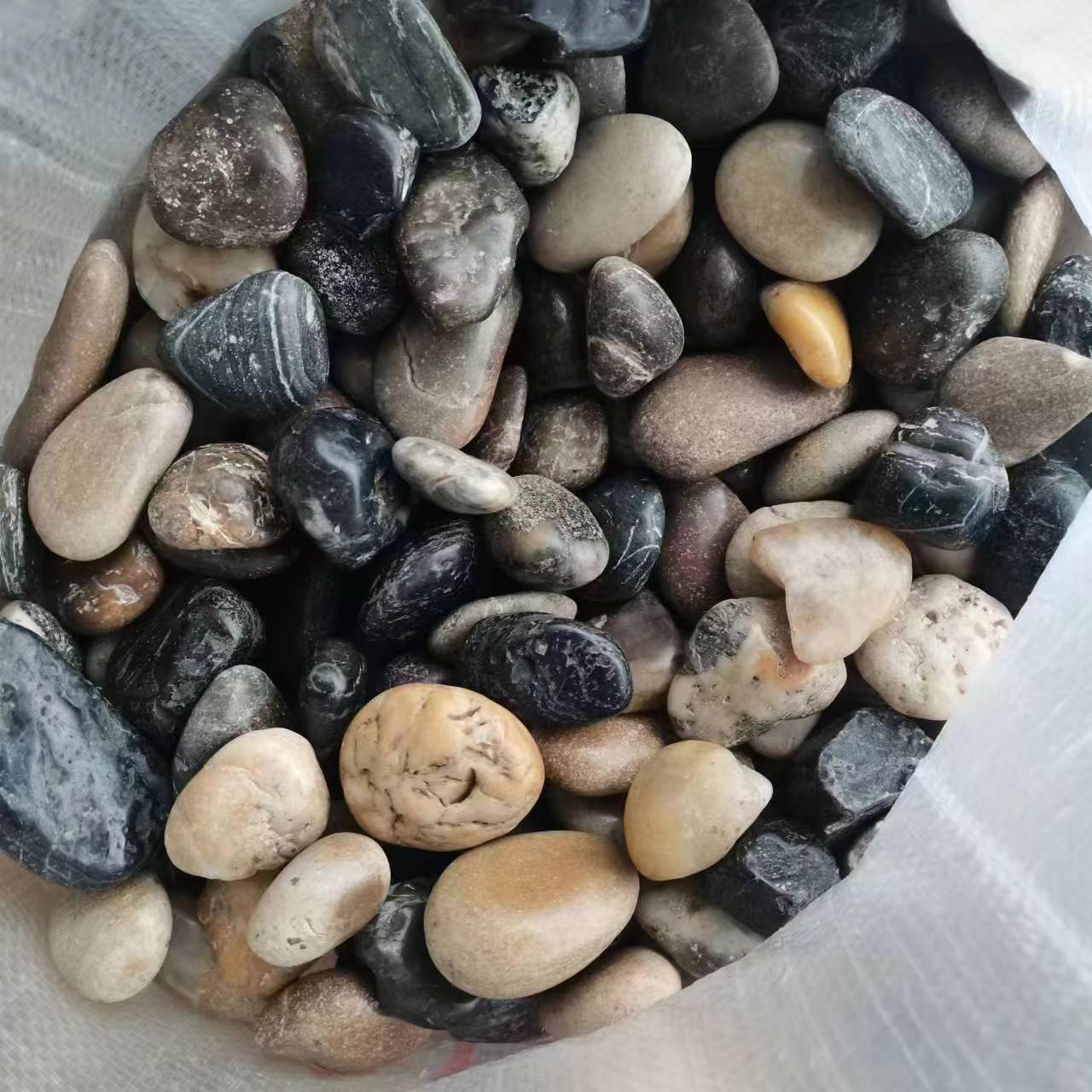 石卵石雨HWY花石原石小石子铺路鱼缸盆鹅软庭院装饰五鹅彩园艺花