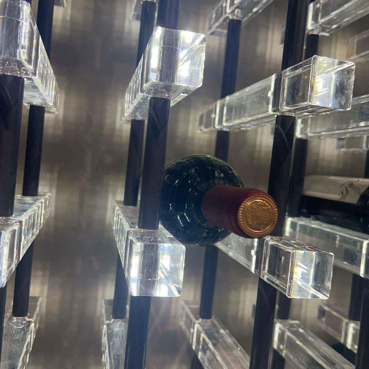 WGW代轻奢亚克力发光酒架展示架千酒层瓶架家用餐边现柜红装饰酒