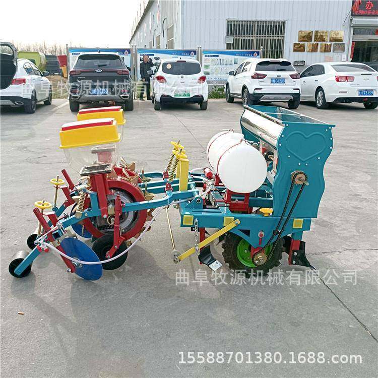 膜上播种机开沟施肥播种一体机玉米播种施肥机