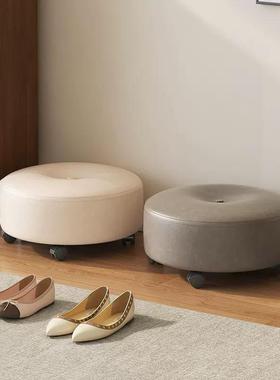 小滑凳子家用万向TEG轮轮矮板凳美缝擦地厅圆凳客带娃学步沙发凳