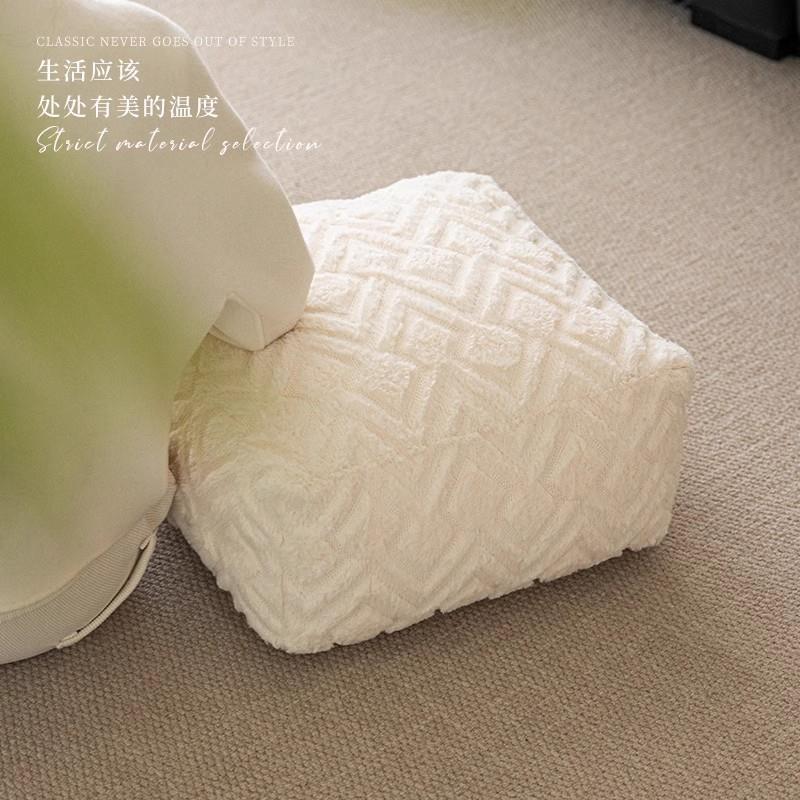 新中式纯色白色蒲团坐垫阳台飘窗打坐跪拜坐蹲冬天绒毛墩子矮凳