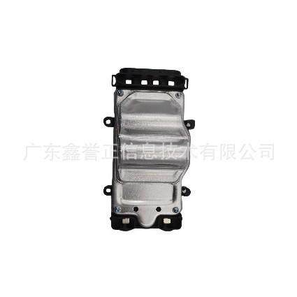 1137328535适用于大众奥迪Q7途锐汽车电子扇风扇控制器调速模块