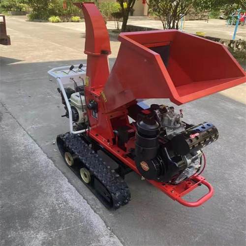 履带碎枝家用果园机修剪TPP枝小型碎条枝机15马力柴油树枝粉碎机