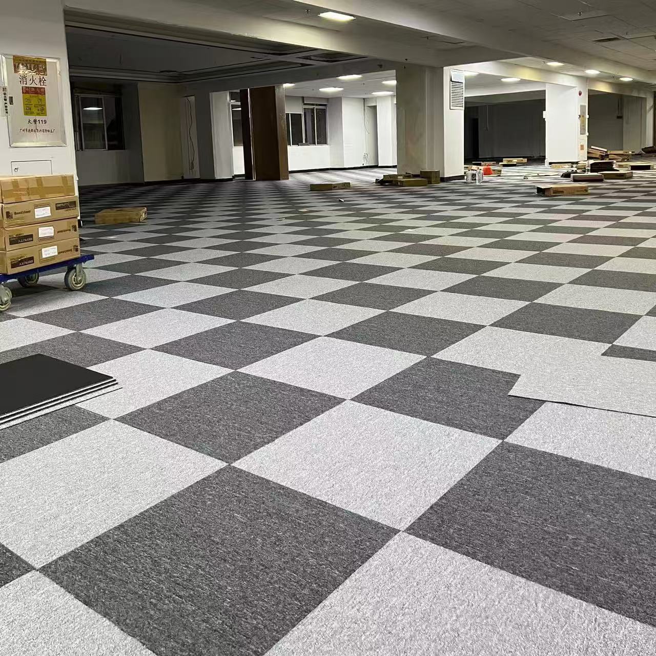 办公室地毯商用大面积方块拼接铺卧室客厅家用水泥地面隔音地垫厂