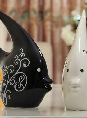 瓷家婚居饰品客厅电视柜装饰品黑简约创意情侣摆件结礼动物NPP陶