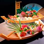 刺身干冰鲜日木船寿司海船料理拼UPF盘盛式 器生鱼船片龙摆盘