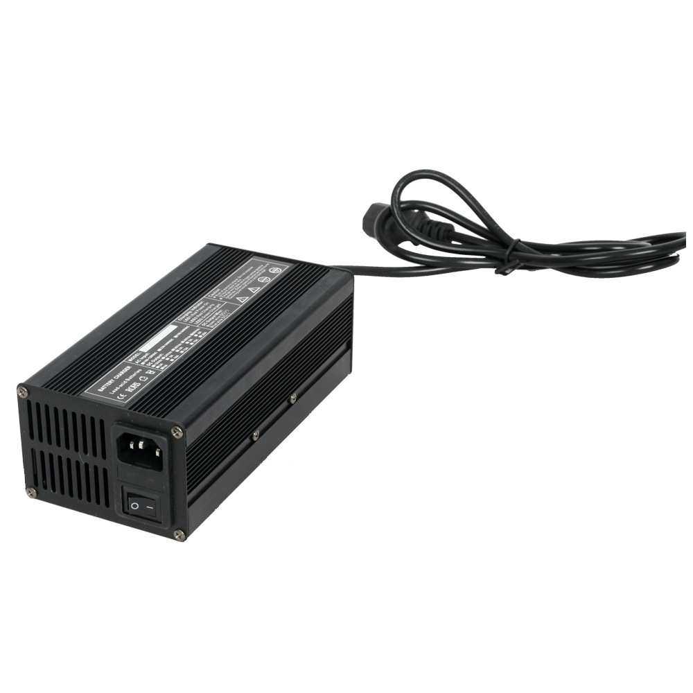 工厂直销智能通用60V5A 24V12A  48V5A 12V20A电动堆高车电池充电