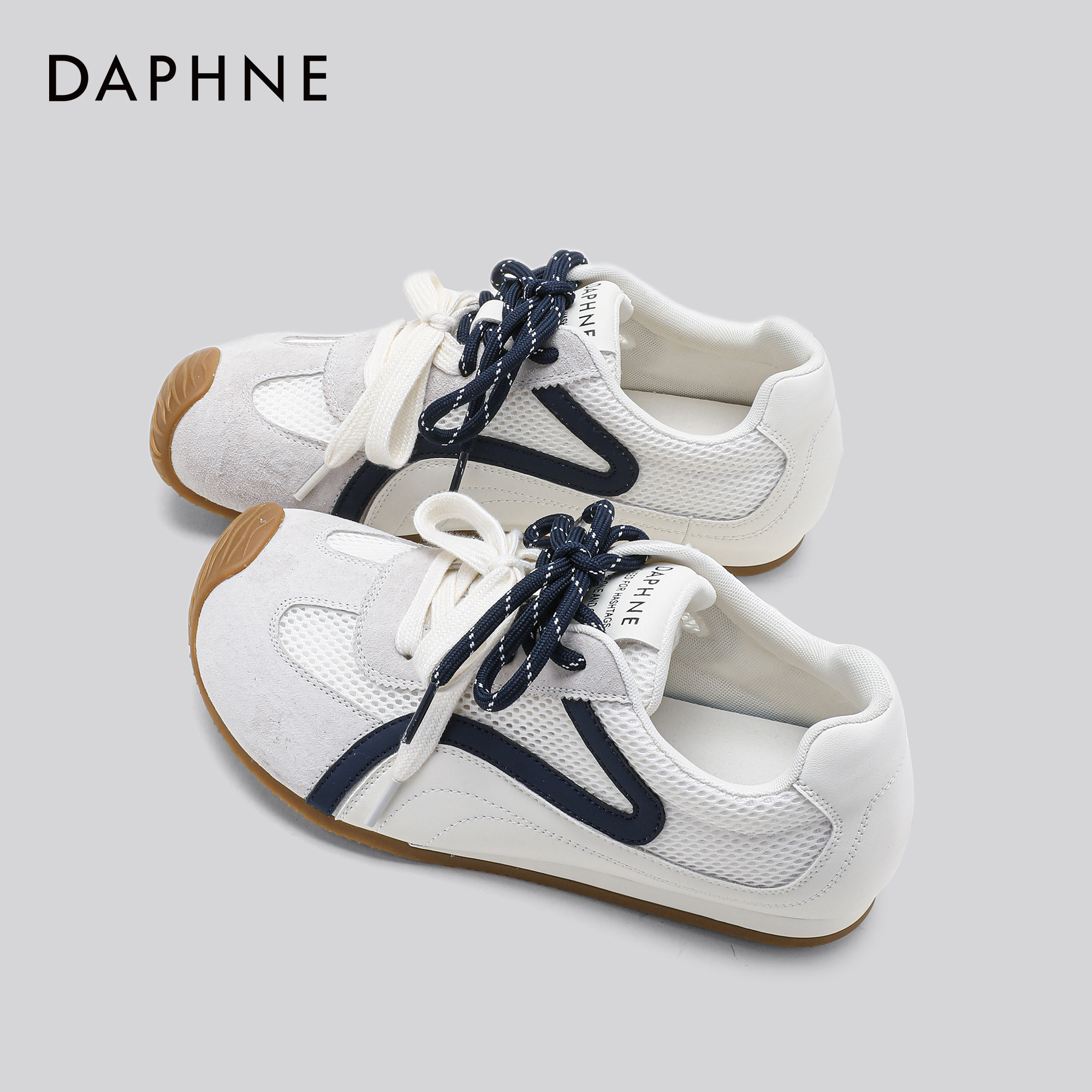 达芙妮复古德训鞋女2026新款春季百搭软底休闲鞋透气不累脚小白鞋