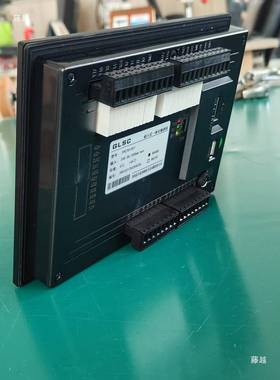 触摸屏昆仑态p机lc一体7寸F通XMUM3U24MR-6AD2D-A工控板国产控制