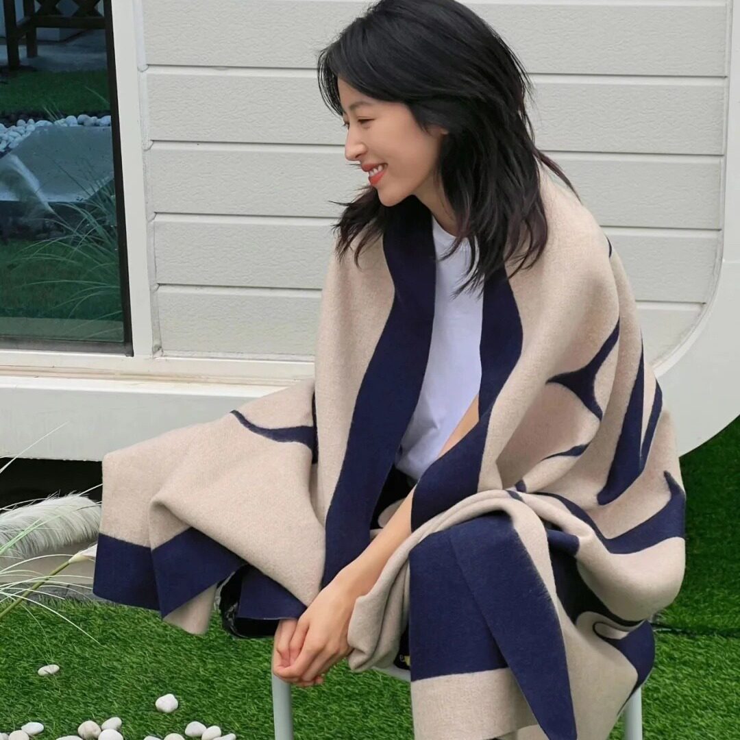 小单梭织提花美利奴羊毛毯A类